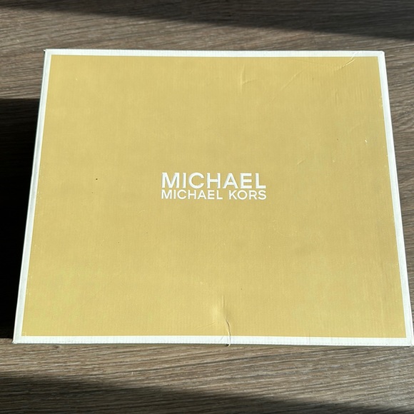 Michael Kors ankle heel boots - Picture 5 of 7